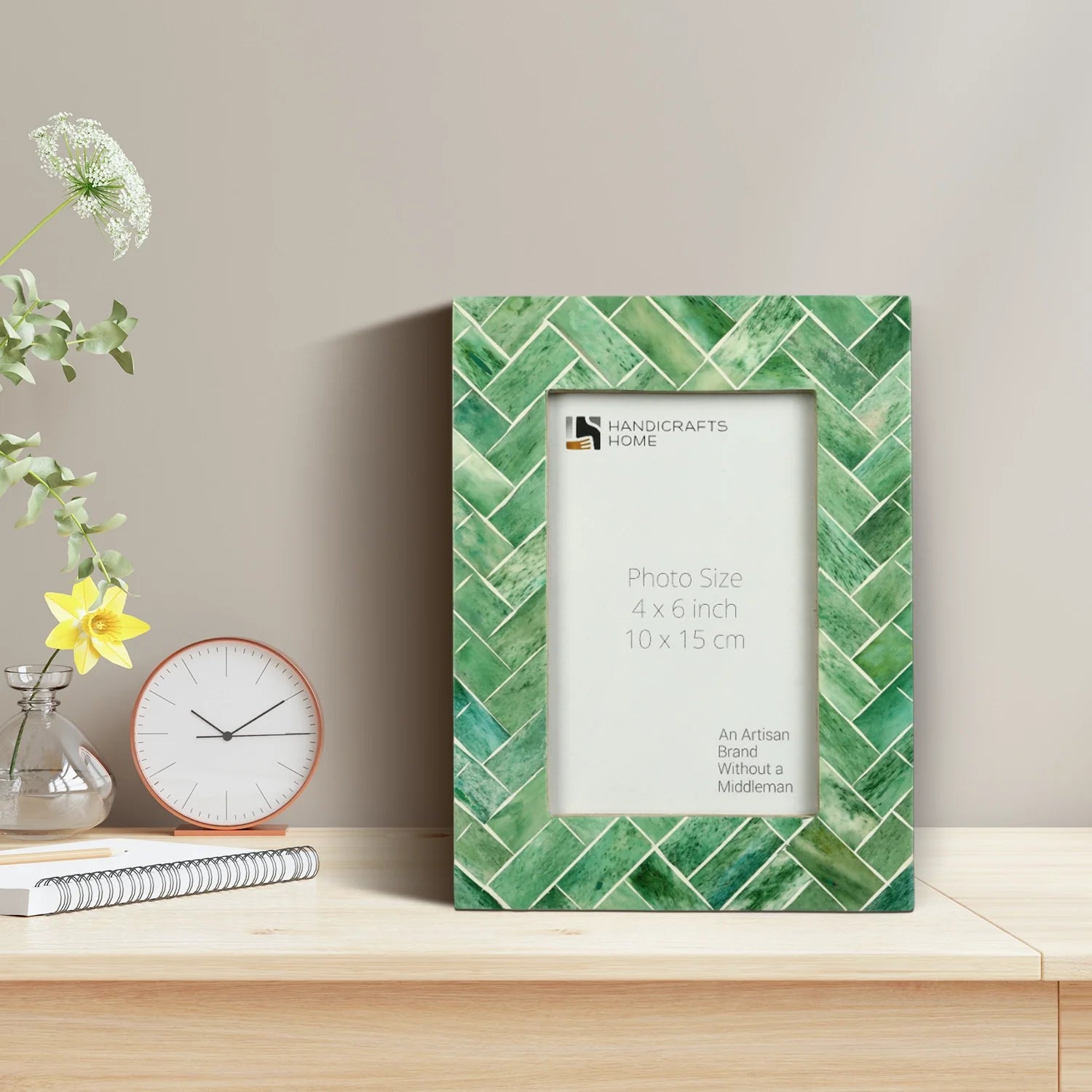 Picture Frame Green Leaf Collection Bone Inlay Green & White – 4x6"